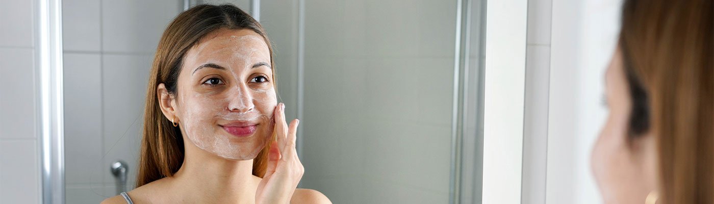 What Happens to your Skin when you include a Face Scrub in your Routin